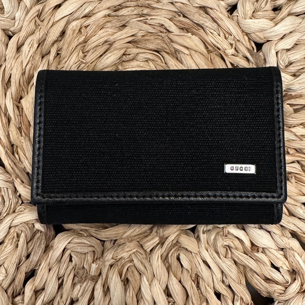 🖤 GUCCI | Black Canvas & Leather 6-Ring Key Holder — Authentic